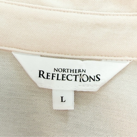 NORTHERN REFLECTIONS Button Up Blouse - Picture 3 of 10